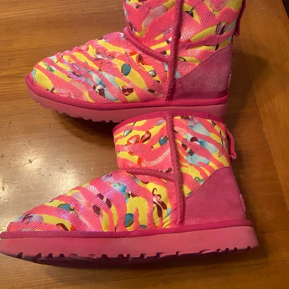 UGG Classic Mini Tiger Flower Women size 8 taffy pink multicolor sequins - Picture 3 of 14